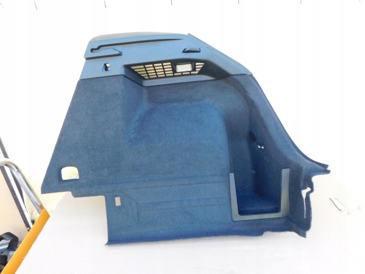 side upholstery boot right right rear part Audi Q3 II 83A863880D originál