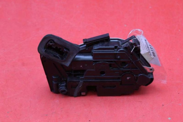 de la Serrure Portière Gauche Arrière Arrière 5E0839015A SKODA OCTAVIA 3 III HB 13-17