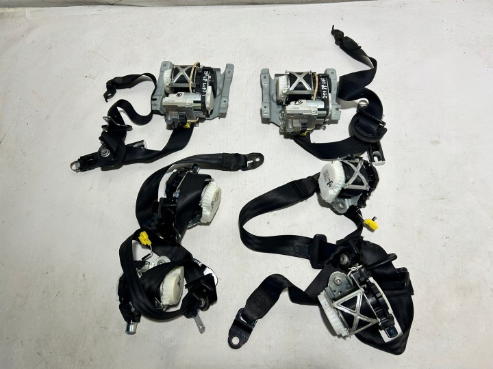 Gurten vorne heck links rechts KOMPLET MERCEDES W251 LIFT