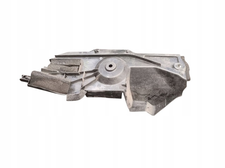 air duct air line right LEXUS IS III 300h 53153-53040