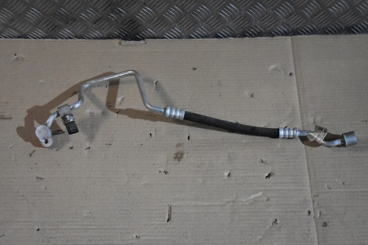 IDEALNY CONDUIT PIECES TUYAUX CLIMATISATEUR AIR CONDITIONNÉ AUDI E-TRON 1