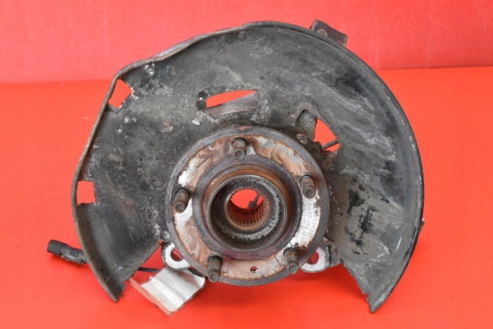 swing of the pivot right front 13502829 CHEVROLET CRUZE J300 1.7 VCDI 130 KM