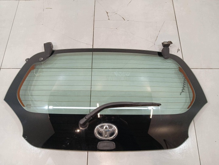 prozor stražnja Toyota Aygo i (2005-2014)
