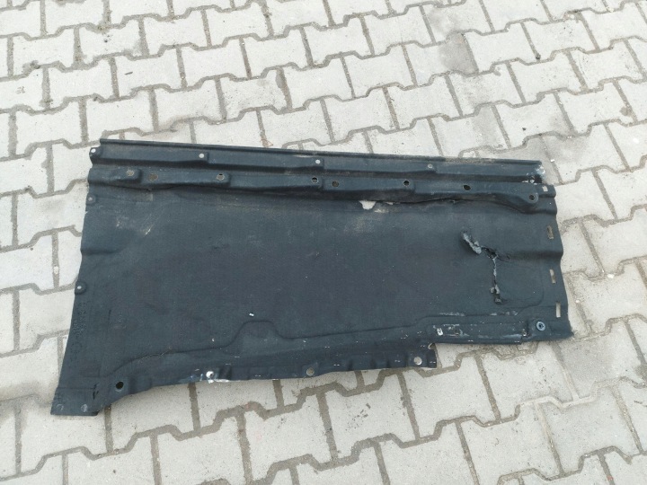 Audi Q5 80A 45 TFSI, cover cover chassis left 80A825207
