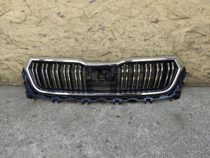 SKODA KODIAQ LIFT 565 21- Grill Kühlergrill