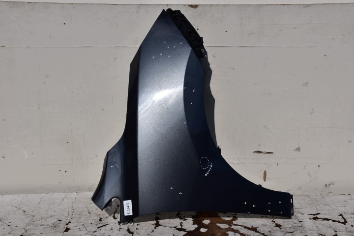 Aile Droite Avant HYUNDAI IX35 2010-2015 kod lakieru: 5K