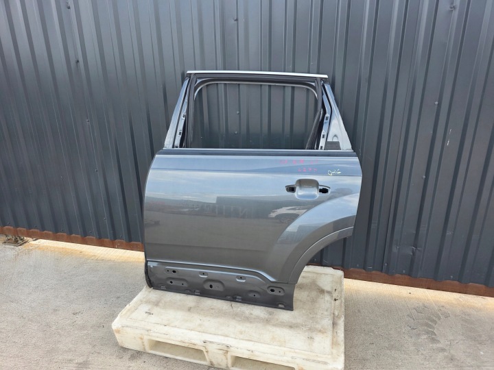PORTA Portiera sinistra posteriore AUDI Q7 4M LZ7S Originale OD 2016 ROKU !!!