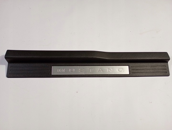 Couverture tablier moteur Moulage Jupes Interne Droit Bouche buse Ford Mustang V 2005-2009