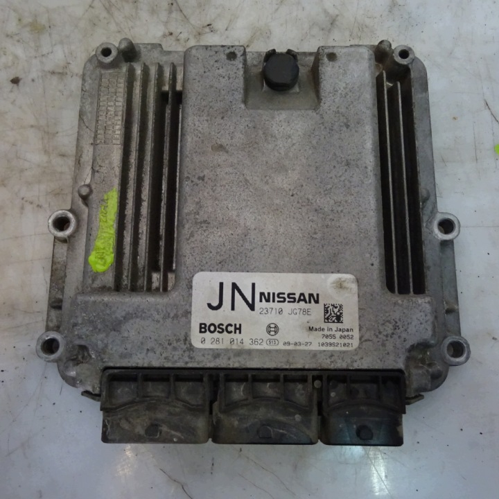 NISSAN X-TRAIL 2.0DCI unité de commande électronique uce moteur 0281014326