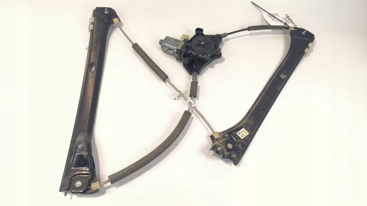 window regulator right front EU 5Q0959802B SKODA SUPERB III
