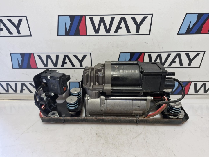 6875176 BMW F01 F04 F07 F10 F13 compressor pump compressor; springing