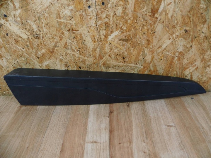 Renault Clio IV HB moulding door tylnych right rear part rear 828762614R
