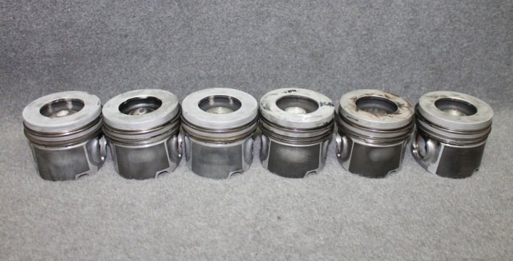 BMW F30 F32 F10 E70 F15 F01 3.0D 3.5D N57D30A/B - pistone 84L110 7805329