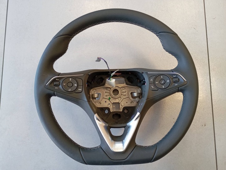 volant OPEL MOKKA B