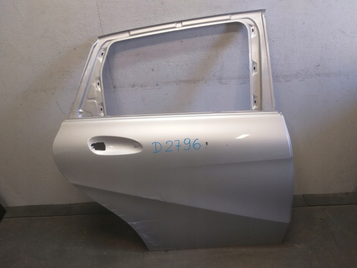DVERE ZADOK PRAVÉ MERCEDES B KLASA W246