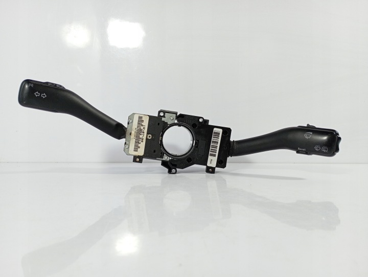Audi A3 8L 96-03 vypínač přepínač světel ZESPOLONY 8L0953513G