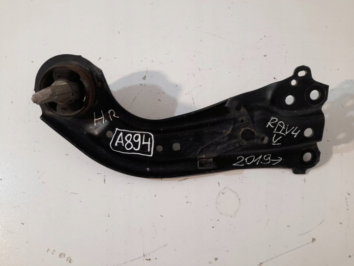 Toyota Corolla E210 E21 arm rear right (A894)