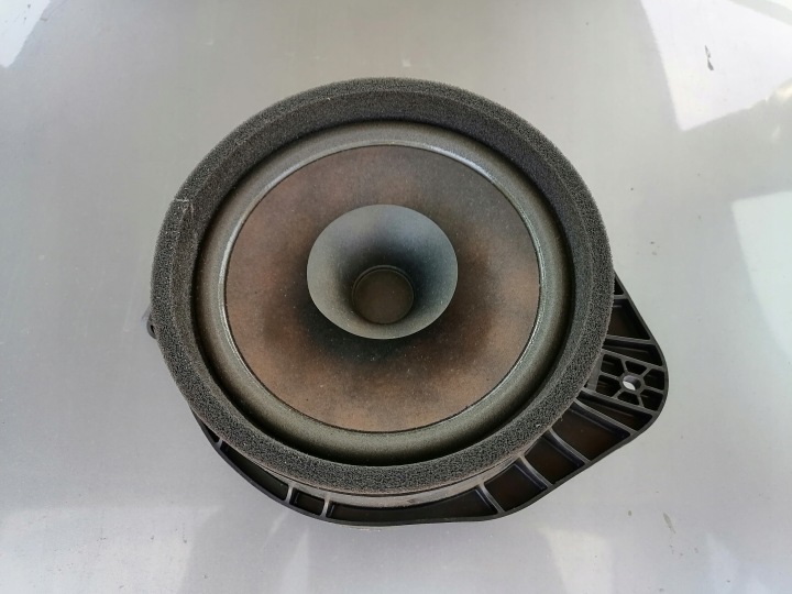 speaker door rear part OPEL MERIVA B 13240947