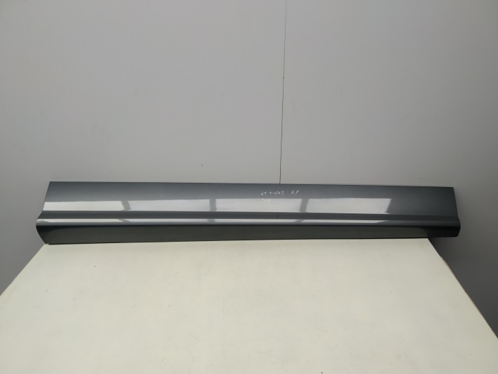 Audi Q5 II S Line moulding grey lower cap door front right 80A853960B