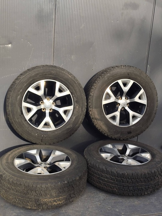 JEEP CHEROKEE KL TRAILHAWK ruote cerchi ALU 245/65/17 KOMPLET smontaggio