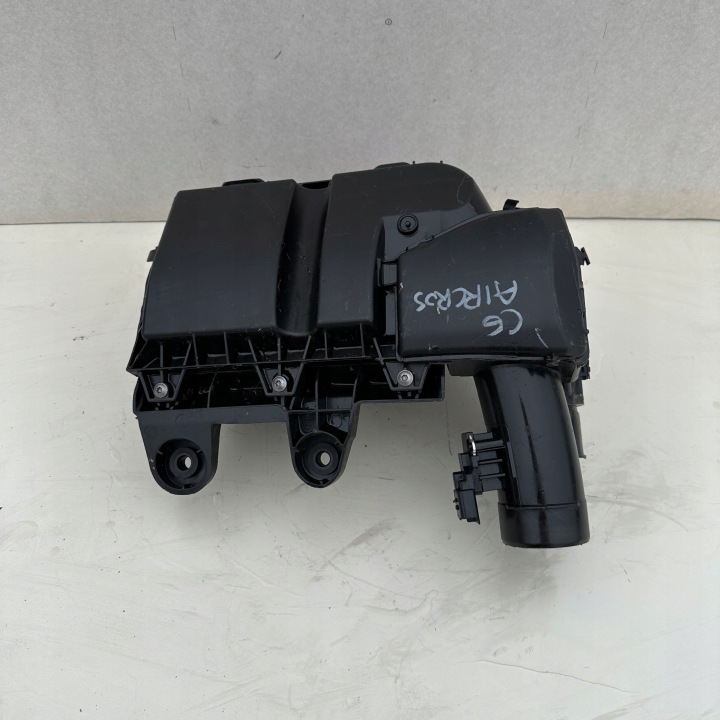 cover of a filter, air PEUGEOT 3008 II 5008 II OPEL CITROEN 9828002080