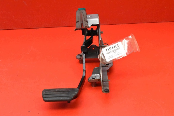 PEDAL fék AUTOMAT 180205139R RENAULT ZOE 1 I 88 KM 12-19