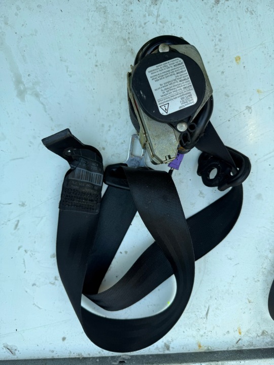 Ceinture de sécurité avant Gauche Avant AUDI A3 8P 5D 8P4857705B