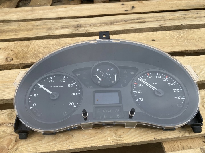 OROLOGIO quadro strumenti TACHIMETRO contagiri CITROEN BERLINGO II Europa