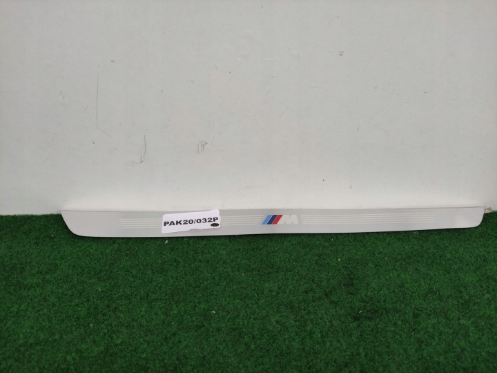 cap moulding threshold m-packet BMW F22 F48 F32 48cm PAK20/032P