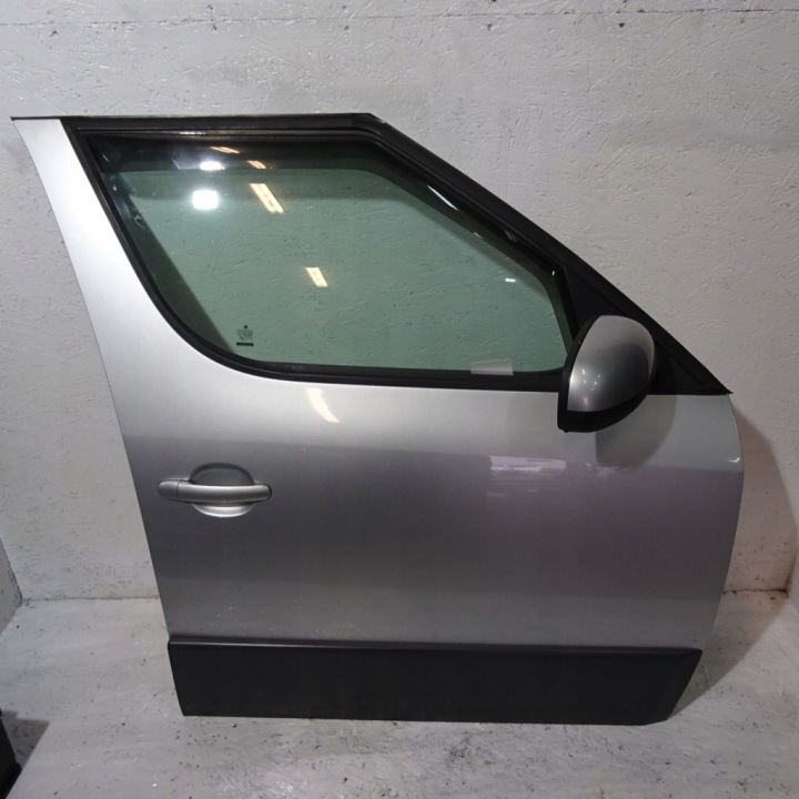 SKODA ROOMSTER door front right 9156