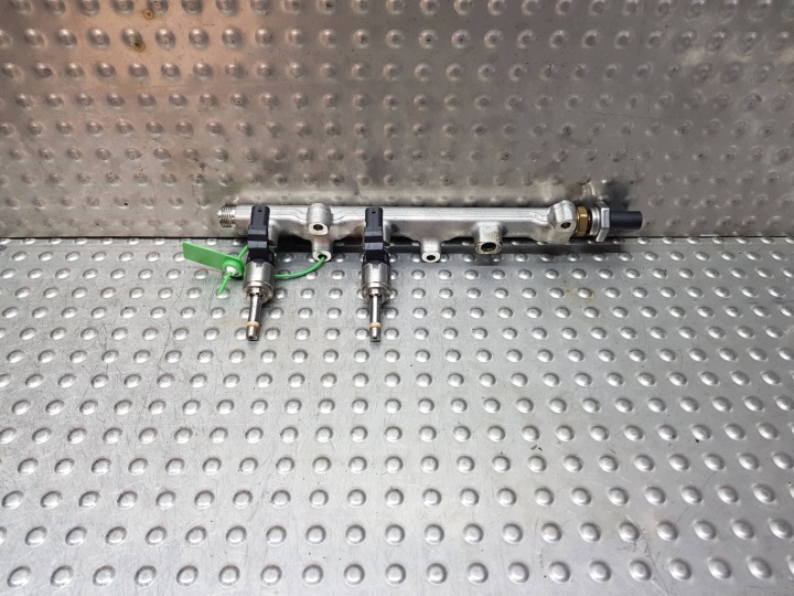 Kraftstoffverteiler Einspritzleiste 2 Einspritzdüse 04E906036AT POLO 2G IBIZA 6F A1 82A KAMIQ 1.0TSI