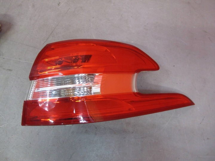 PEUGEOT 308 T9 II 2 SW KOMBI light right rear part rear 967809380 EUROPA