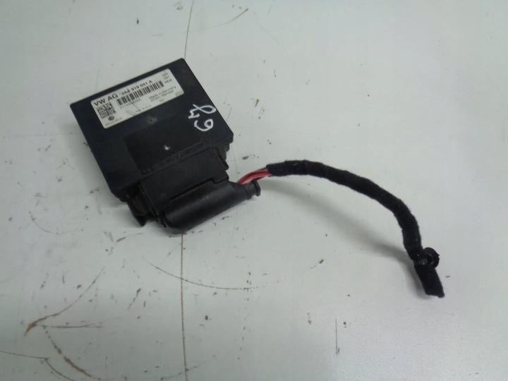 VW AUDI SKODA SEAT BEDIENTEIL STEUERGERÄT BATTERIE 3AA919041A