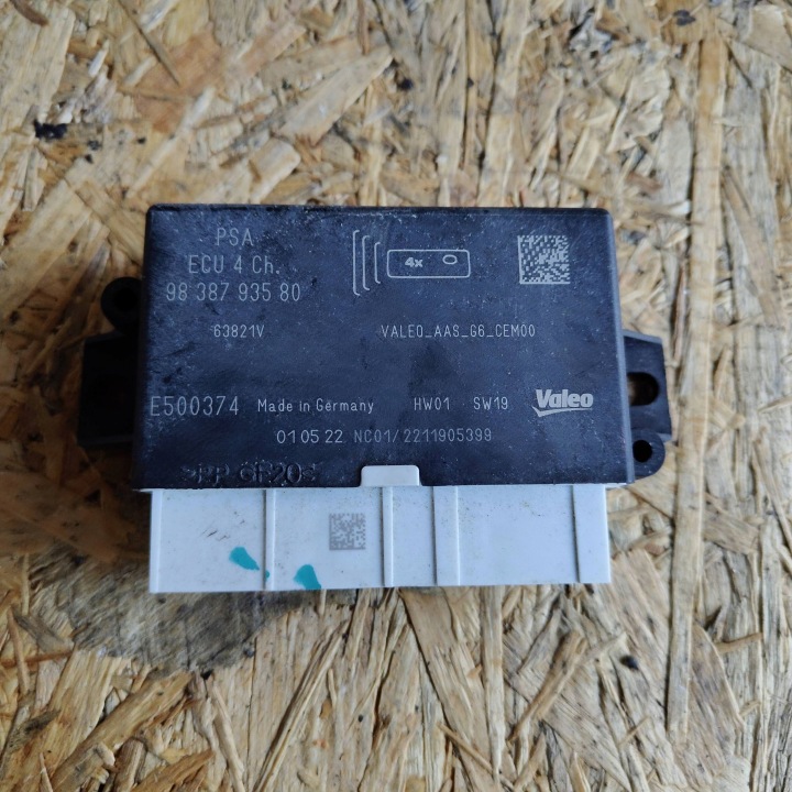 modulo PDC Peugeot 208 9838793580