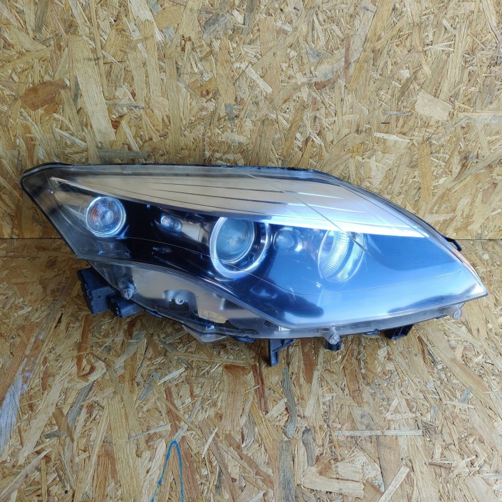 Reflektor vorne Seite rechts Renault Laguna III A048319