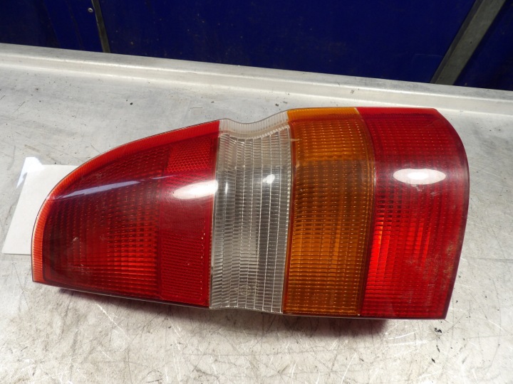 Ford Escort MK6 light rear right kombi 91AG13N004