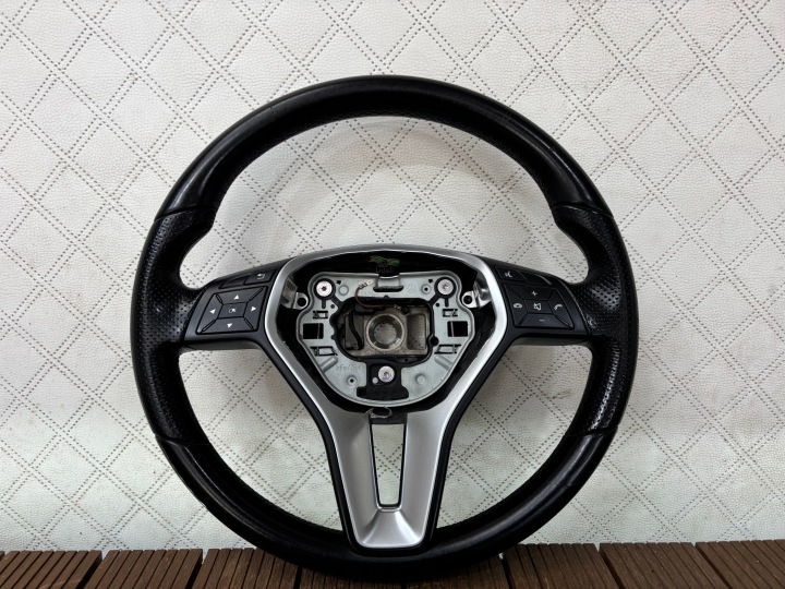 MERCEDES E-KLASA W207 09-13 volante SKORZANA MULTIFUNKCYJNA A2184602503
