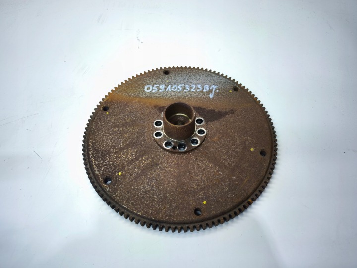 Koleso zotrvačník AUDI A4 B8 A5 8T Q5 8R 2.7 3.0 TDI 059105323BJ