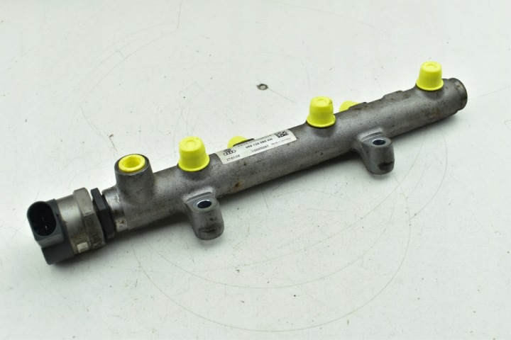 Kraftstoffverteiler Einspritzleiste Sensor AUDI A5 8T A4 B8 3.0 TDI 059130090AH