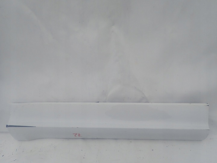 AUDI Q5 and 8R 08-16 S-LINE moulding door right rear part