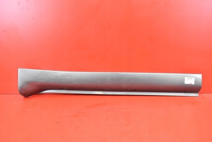 COUVERTURE JUPE GAUCHE MAZDA TRIBUTE 1 ET 01R