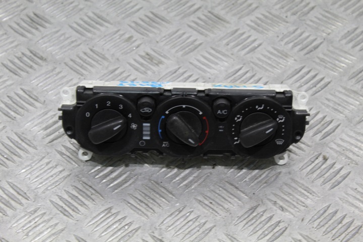 stahovanie NAWIEWAMI FORD S-MAX MK1 LIFT BM5T13549