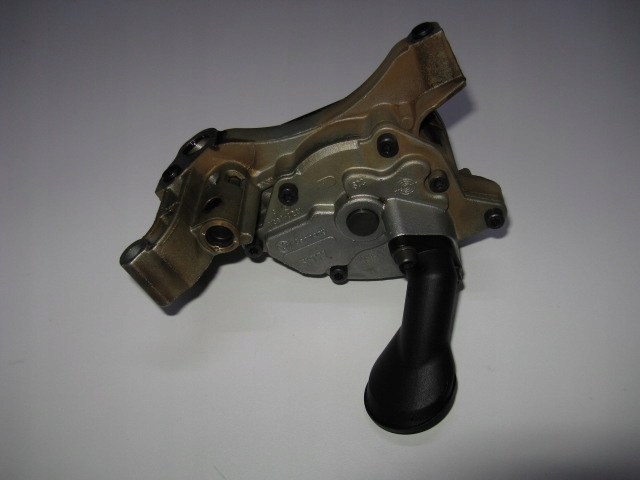 oil pump AUDI A3 8P 1.4 TFSI CAXC