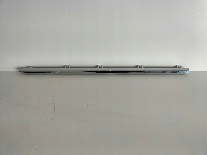 Moulage Couverture Jupes Arrière Droit MERCEDES E-KLASA W213 16