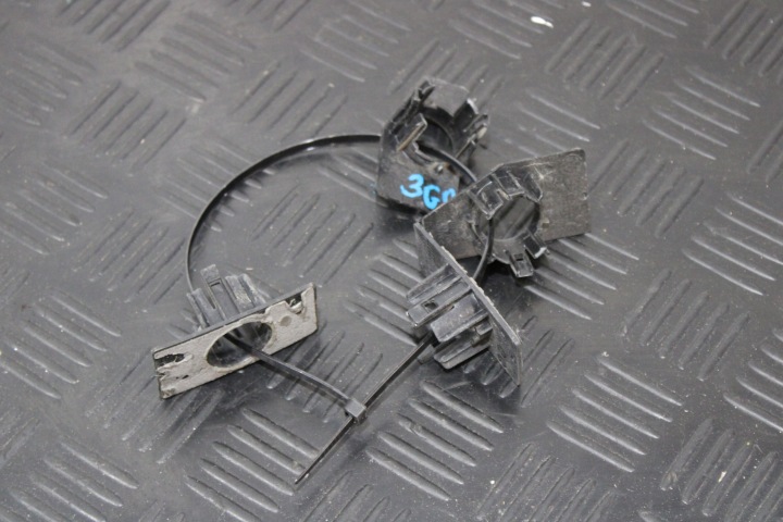 KOSZYKI Halter PDC 5G5919491 VW PASSAT B8 3G0 3G9