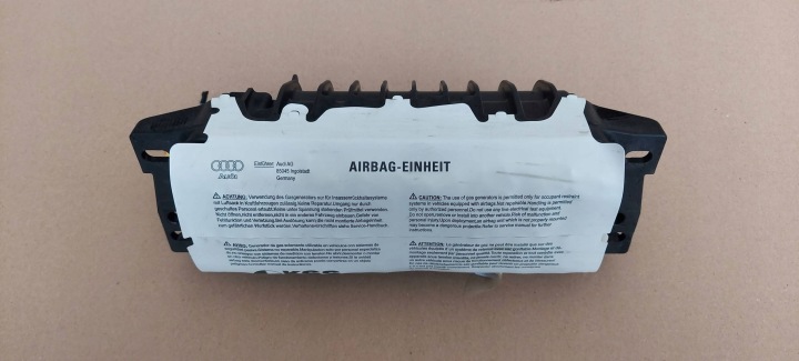 Airbag POWIETRZNA des Beifahrers AIRBAG AUDI Q5 8R 8R0880204D