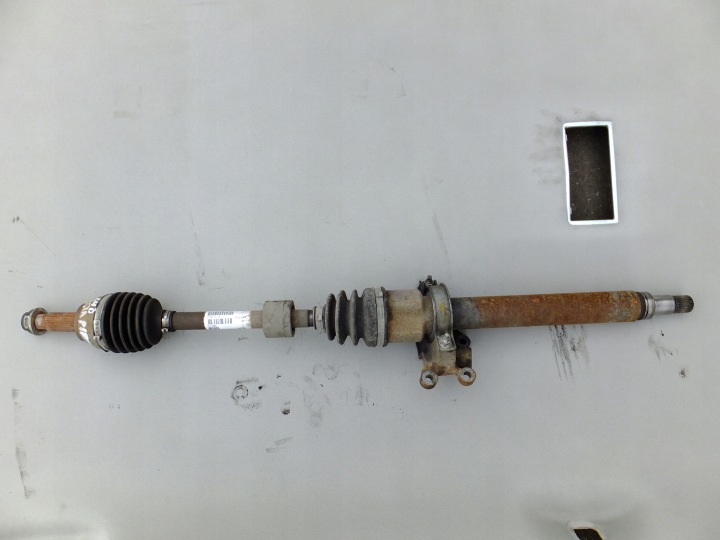poloos pravá ford fiesta mk7 1,4 tdci 8V51-3B436-AE