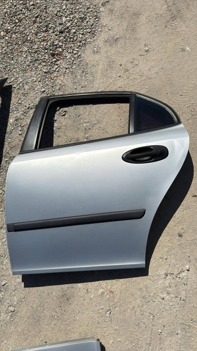 Tür links hinten SAAB 9-3 II 93 02-07 Sedan links heck Farbe 268 silberne