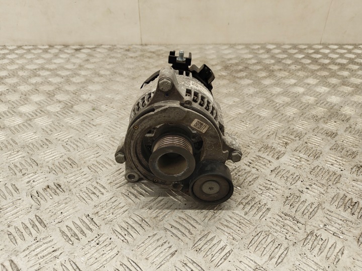 BMW F45 Alternateur 8634124