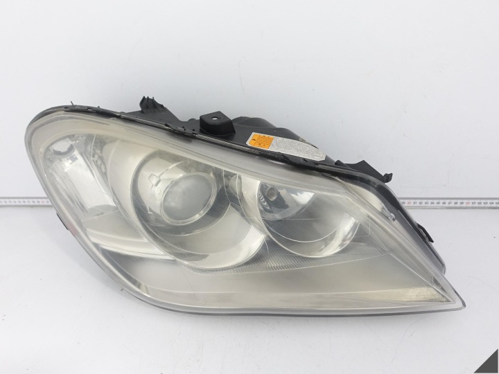SUZUKI KIZASHI 09-14 Feux phare HEADLIGHT Droit Avant EUROPA